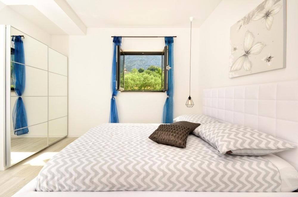 Grace A Luxury In Makarska, Heated Pool
